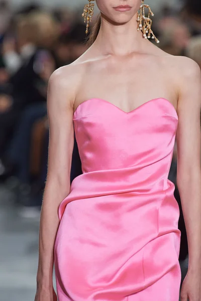 Look 122